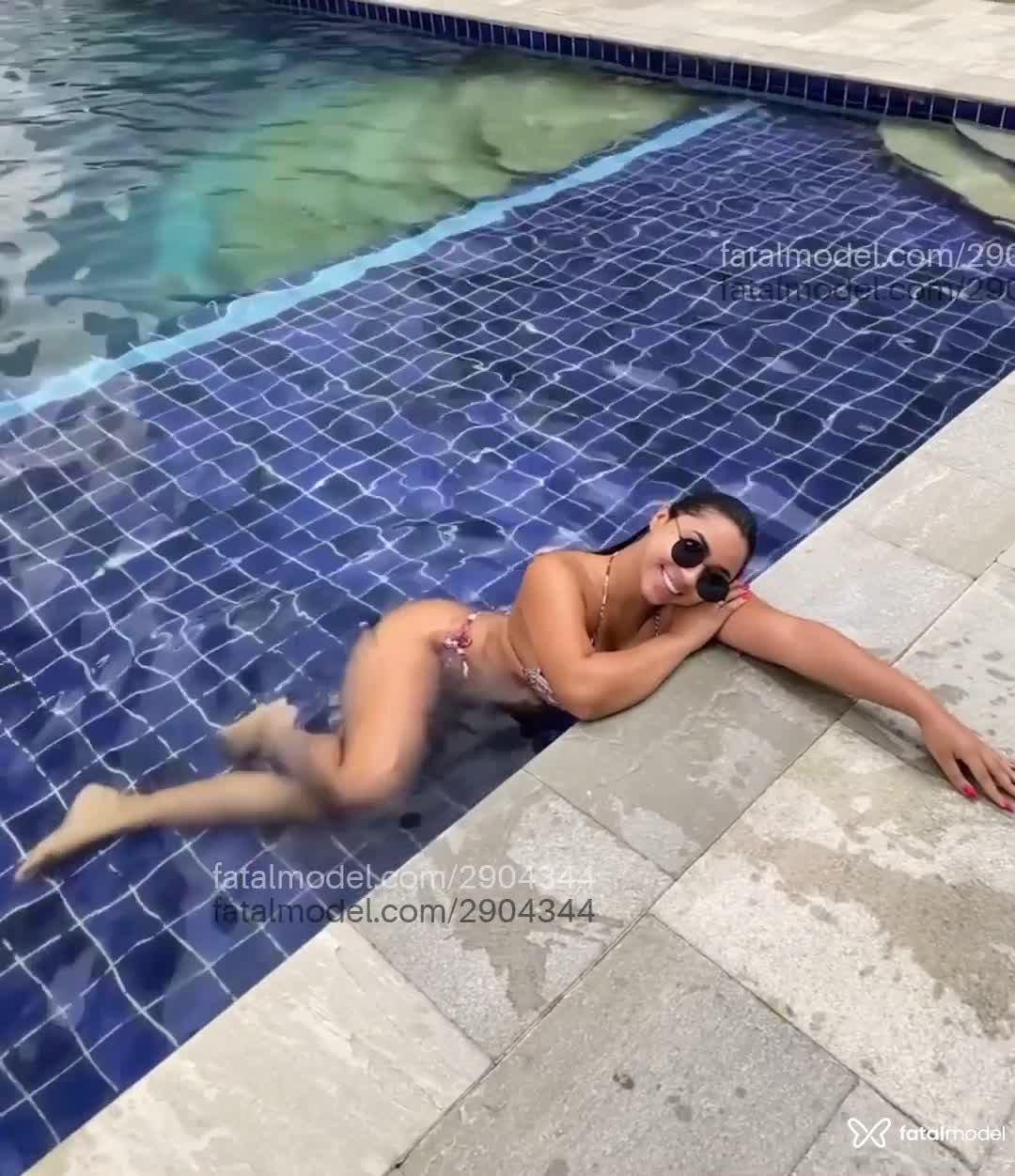 Acompanhante mulher morena (o) de olhos castanhos em São Paulo - Monica Muniz