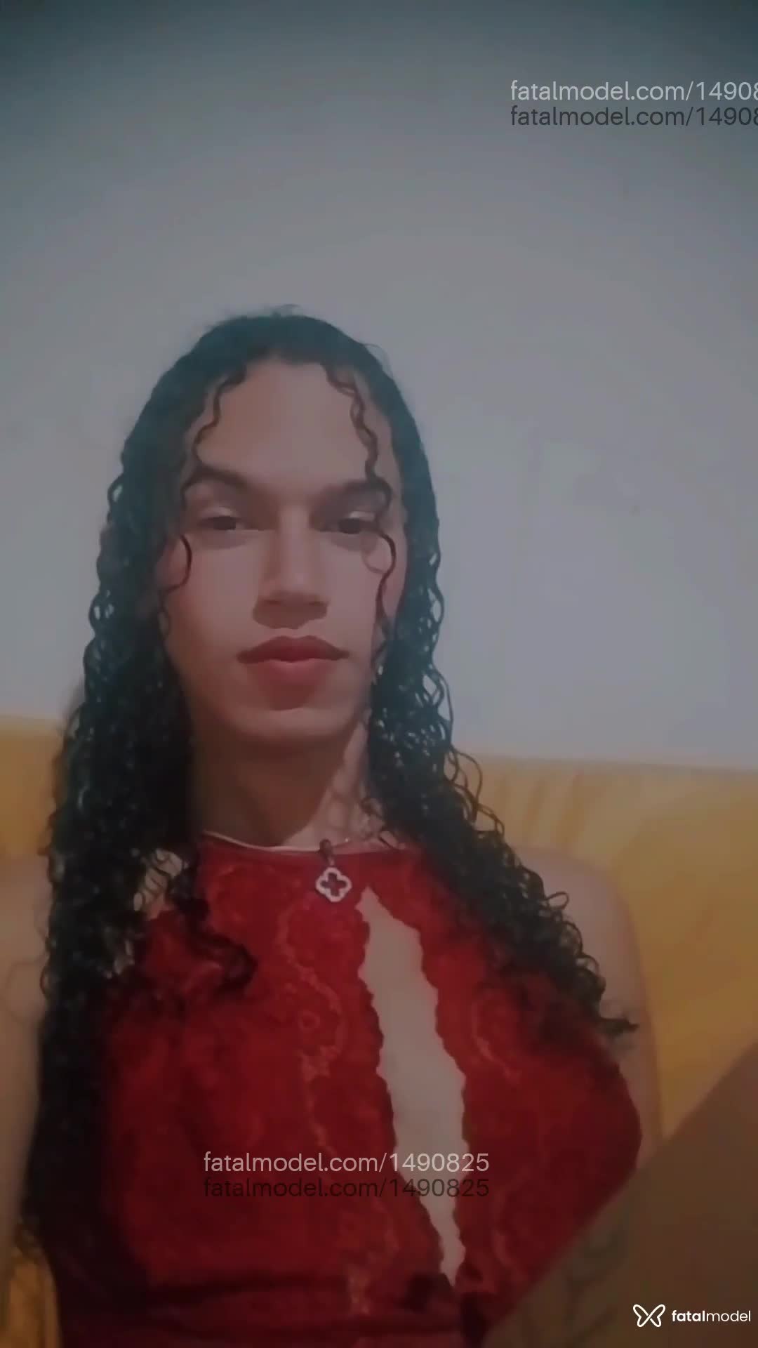 Acompanhante mulher trans morena (o) de olhos castanhos em Votuporanga - Gaby