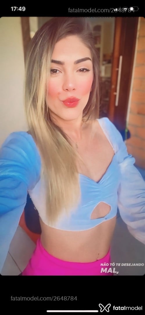 Acompanhante mulher trans loira (o) de olhos castanhos em Pato Branco - Loiraaatranss