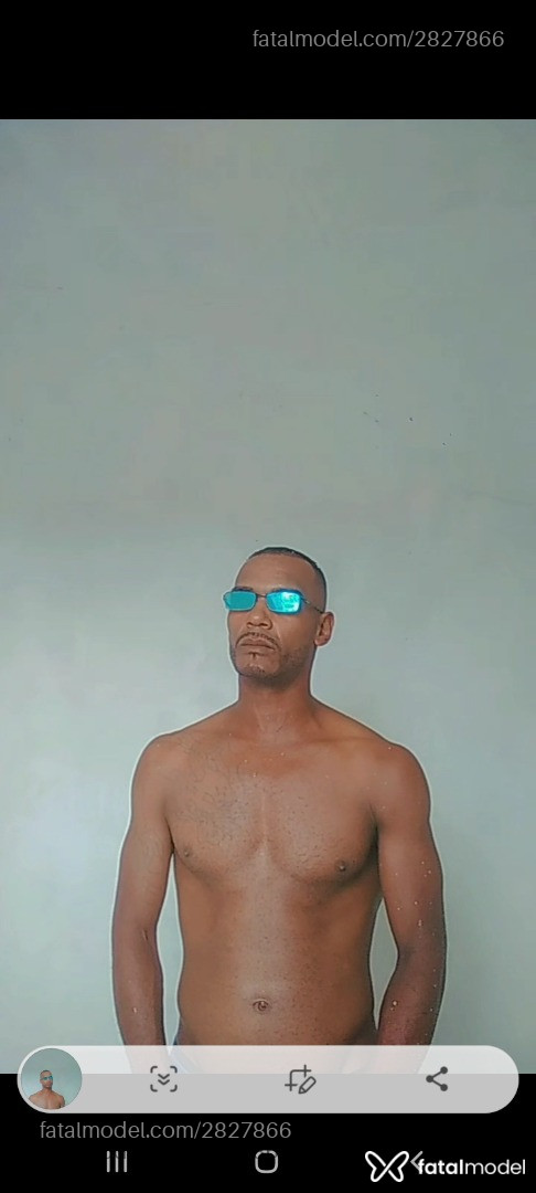 Acompanhante homem com cabelo castanho de olhos pretos em Praia Grande - Victor Albuquerque