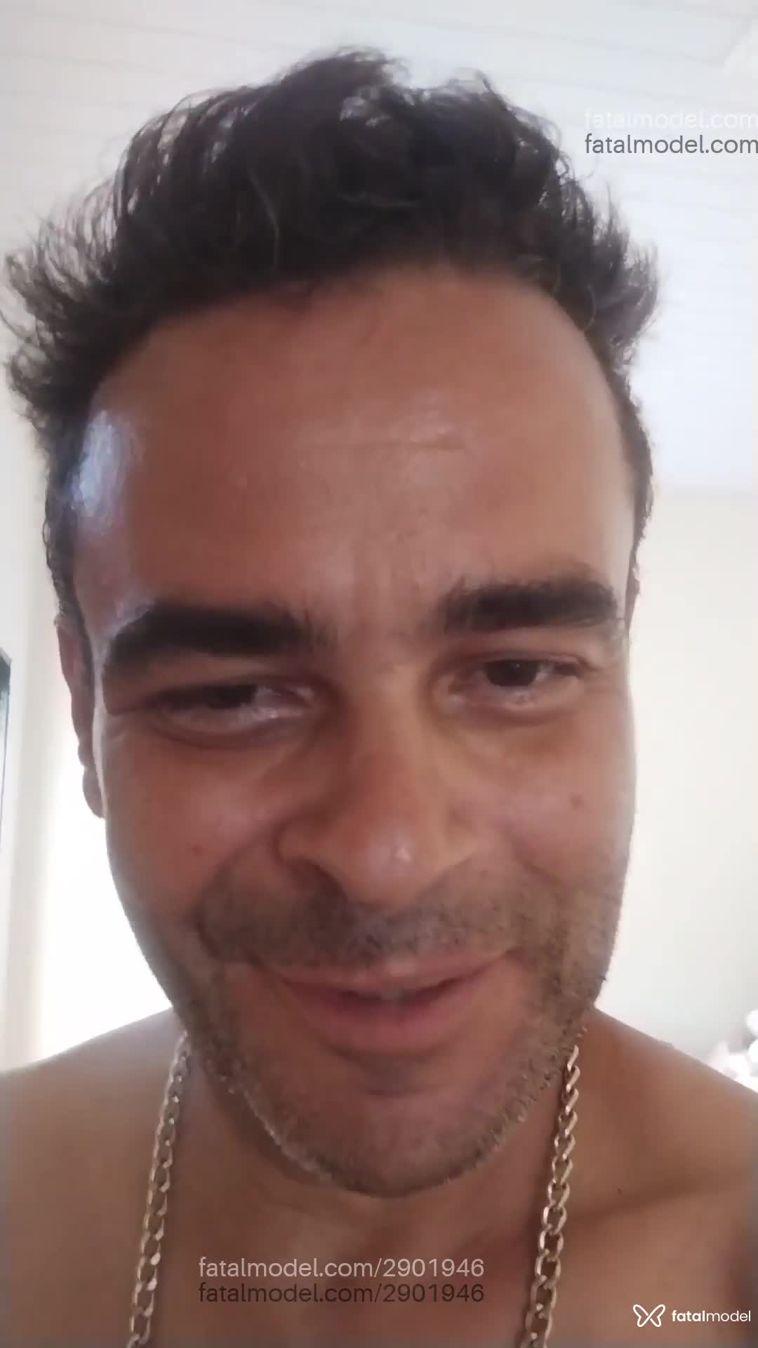 Acompanhante homem com cabelo castanho de olhos castanhos em Tupã Acompanhante homem com cabelo castanho de olhos castanhos em Tupã - Dreamer