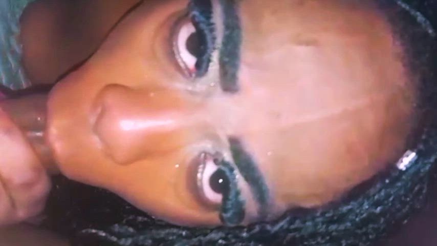 Acompanhante mulher trans com cabelo castanho de olhos castanhos - Morena Bomboom