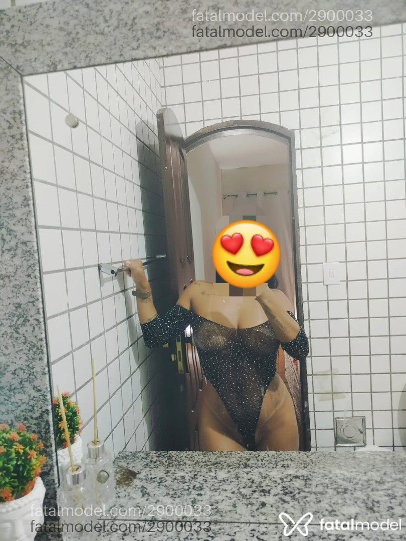 Acompanhante mulher morena (o) de olhos castanhos em Natal Acompanhante mulher morena (o) de olhos castanhos em Natal - Morena Rub