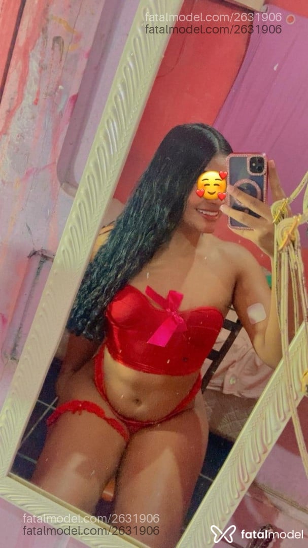 Acompanhante mulher trans morena (o) de olhos pretos em São Paulo - Mirella Barros