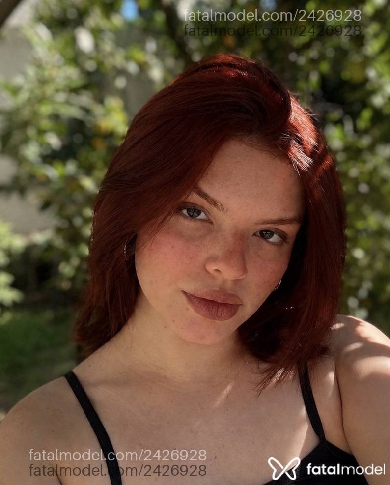 Acompanhante mulher ruiva (o) de olhos castanhos em Virtual - Nicolexxx