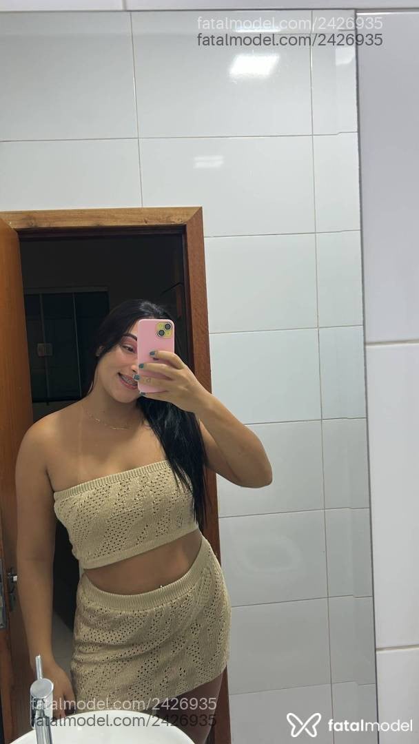 Acompanhante mulher morena (o) de olhos castanhos em Barra do Garças - Gabriella Vaz