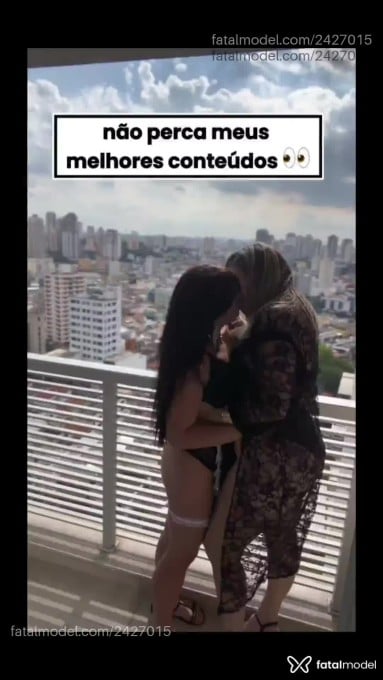 Acompanhante mulher morena (o) de olhos mel - Karol Silva Acompanhante mulher morena (o) de olhos mel - Karol Silva