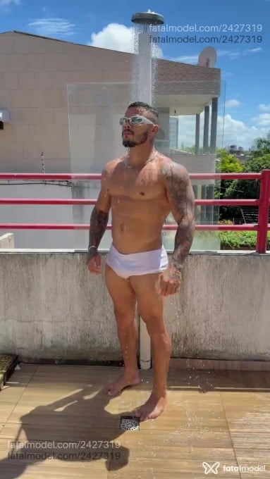 Acompanhante homem morena (o) de olhos castanhos em Natal - Matteo Marques