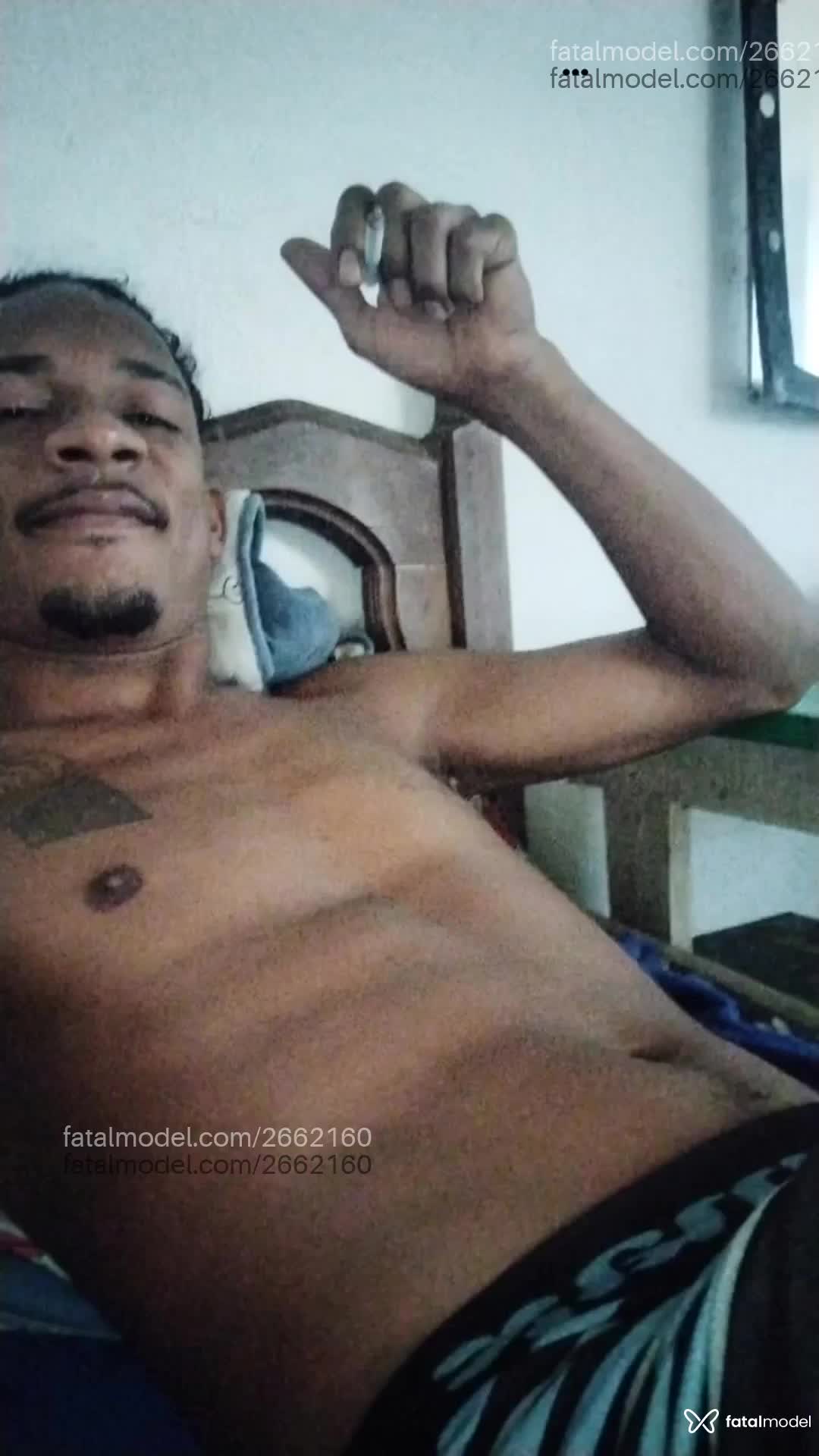 Acompanhante homem morena (o) de olhos pretos em Natal Acompanhante homem morena (o) de olhos pretos em Natal - Ramon