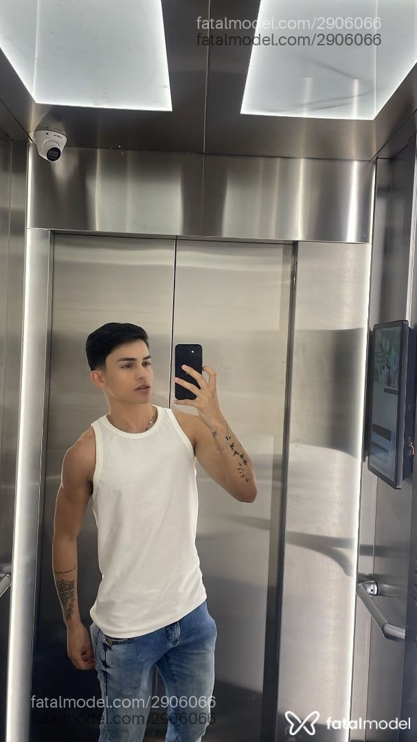 Acompanhante homem morena (o) de olhos castanhos em São Paulo - Bruno Albuquerque