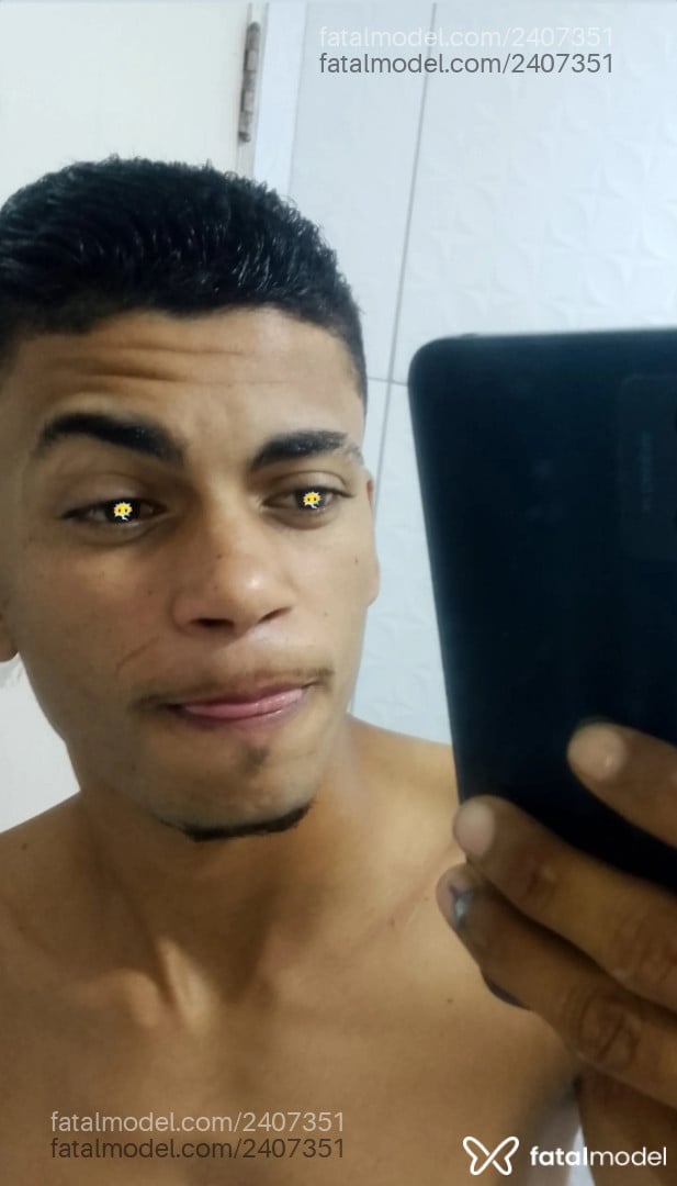 Acompanhante homem morena (o) de olhos castanhos em Maceió Acompanhante homem morena (o) de olhos castanhos em Maceió - Emerson