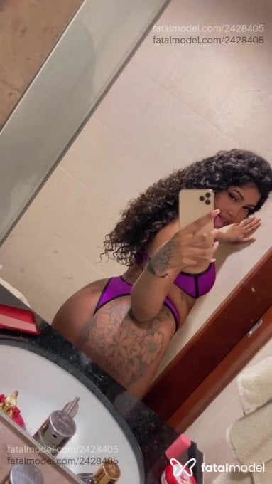 Acompanhante mulher morena (o) de olhos castanhos em Limoeiro do Norte - Luísa Castro