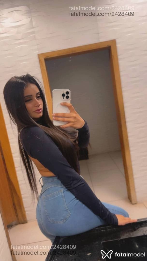 Acompanhante mulher morena (o) de olhos pretos - Melissa Vieira