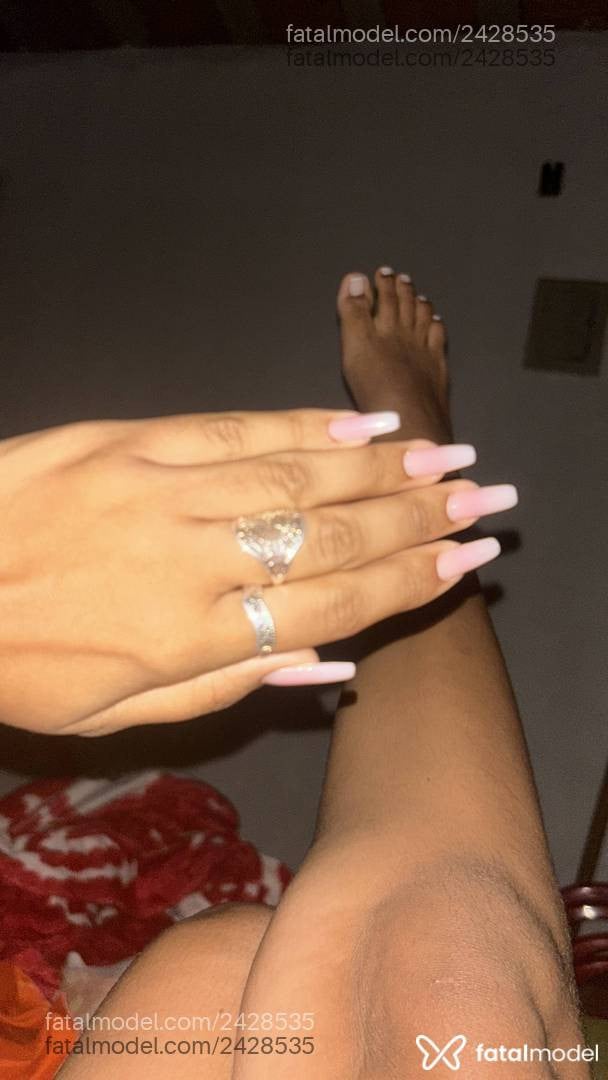 Acompanhante mulher loira (o) de olhos castanhos - Mylena Santos
