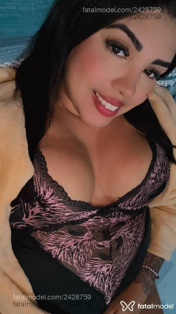 Acompanhante mulher com cabelo castanho de olhos castanhos em Poços de Caldas - Raquel Britto