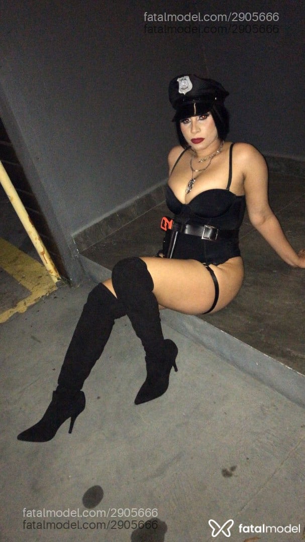 Acompanhante mulher morena (o) de olhos castanhos em São Paulo Acompanhante mulher morena (o) de olhos castanhos em São Paulo - Foxwhiteoficial