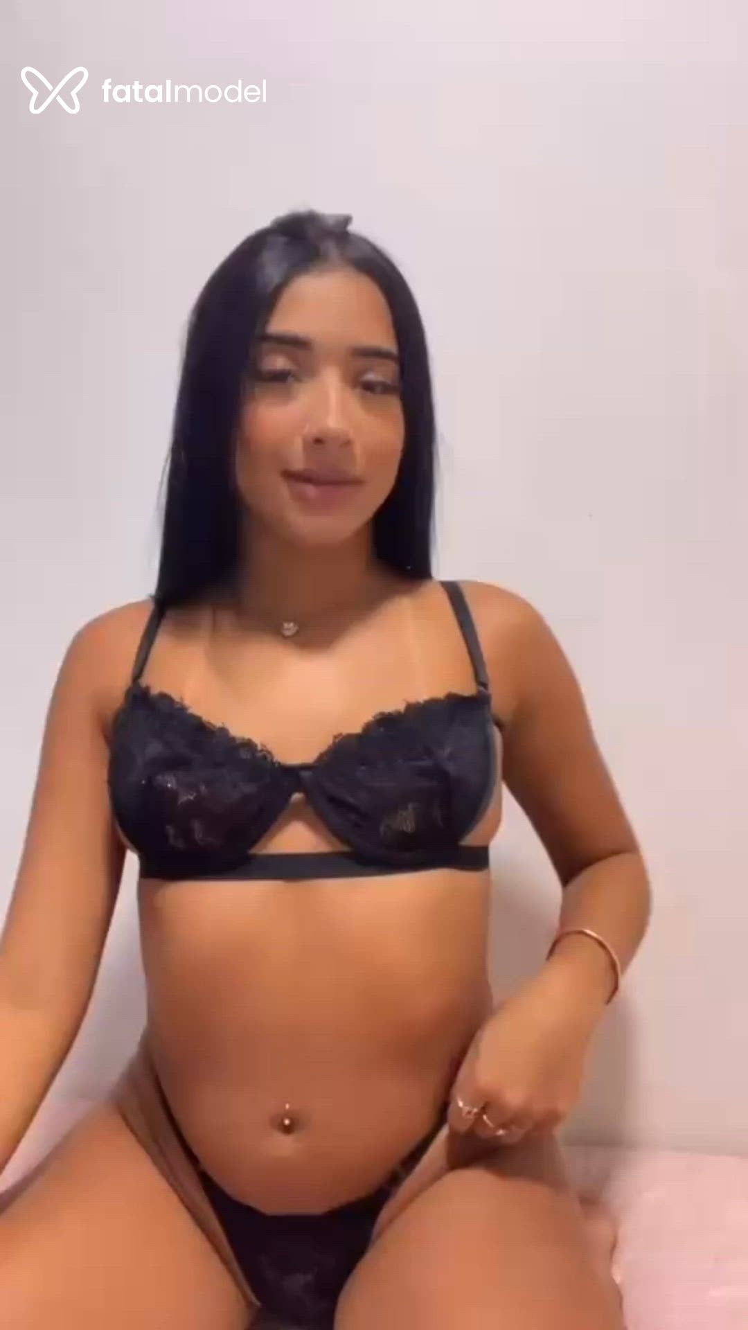 Acompanhante mulher morena (o) de olhos pretos em Ipatinga Acompanhante mulher morena (o) de olhos pretos em Ipatinga - Jade Oliveira
