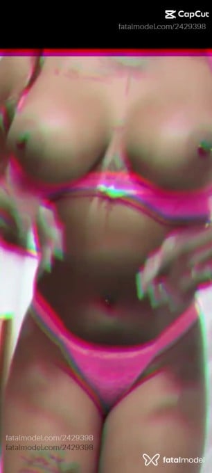 Acompanhante mulher com cabelo castanho de olhos castanhos - Ludy Acompanhante mulher com cabelo castanho de olhos castanhos - Ludy