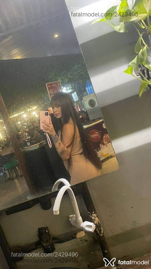 Acompanhante mulher morena (o) de olhos verdes em Redenção Acompanhante mulher morena (o) de olhos verdes em Redenção - Roberta