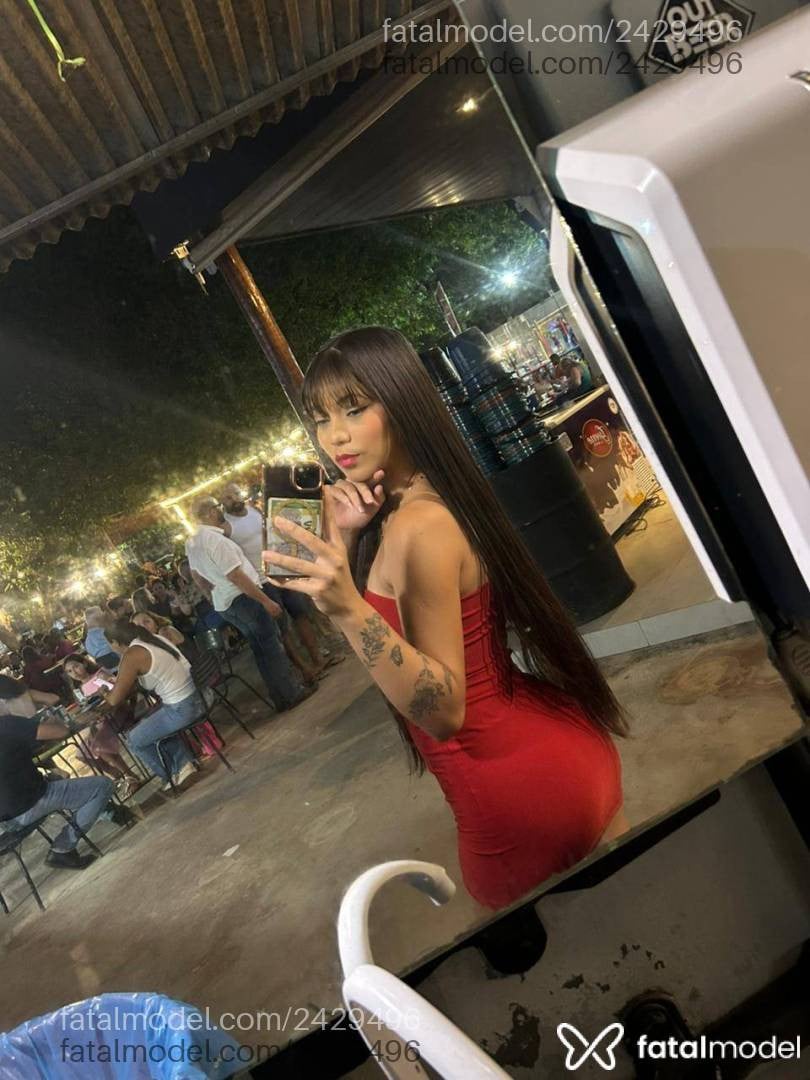 Acompanhante mulher morena (o) de olhos verdes em Redenção Acompanhante mulher morena (o) de olhos verdes em Redenção - Roberta