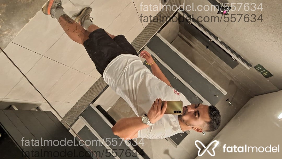 Acompanhante homem com cabelo castanho de olhos castanhos em Joinville Acompanhante homem com cabelo castanho de olhos castanhos em Joinville - HOMEM TRANS