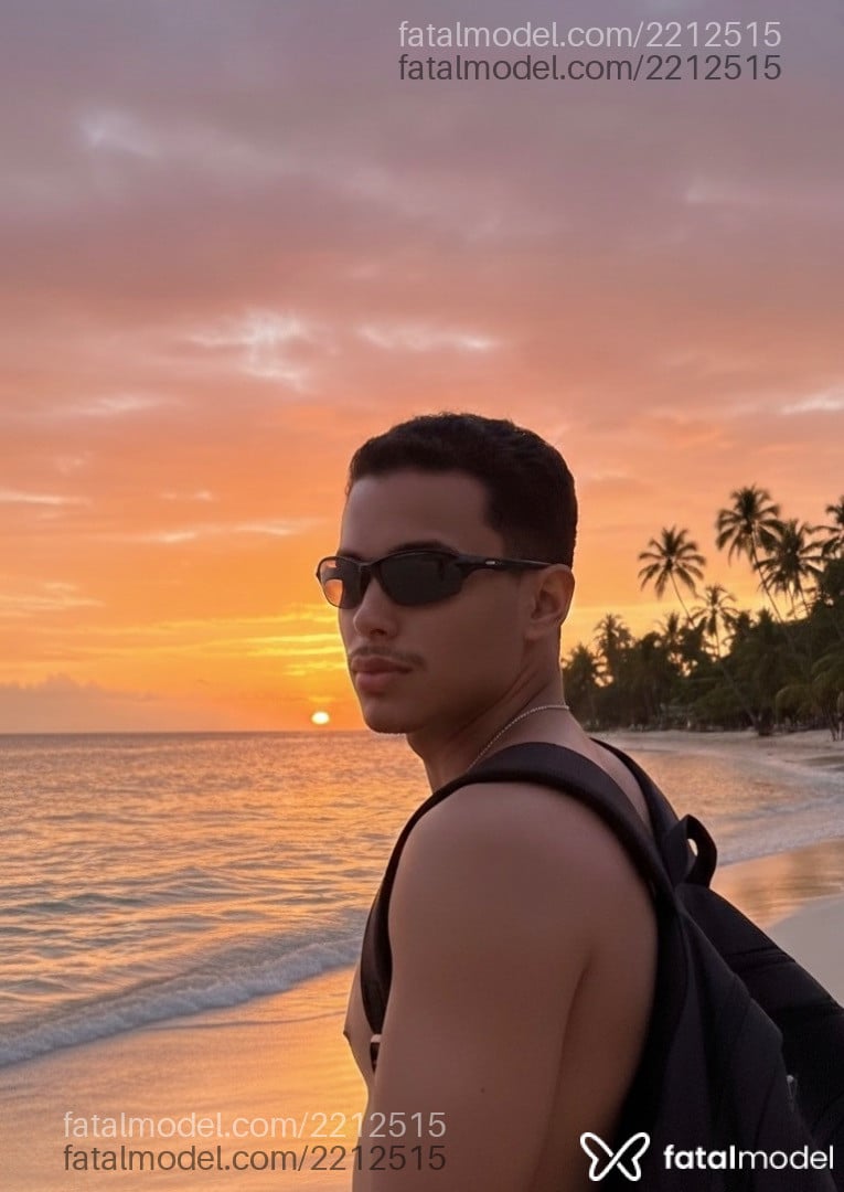 Acompanhante homem morena (o) de olhos pretos em Fortaleza - Lucas