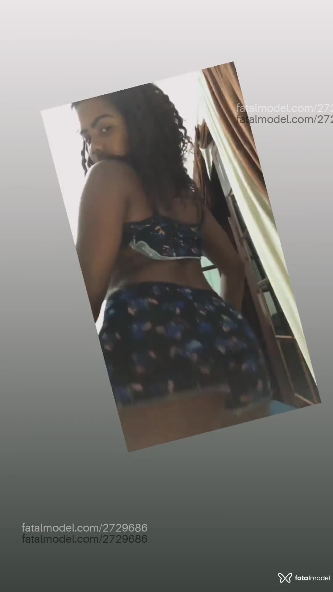 Acompanhante mulher morena (o) de olhos pretos em Hortolândia Acompanhante mulher morena (o) de olhos pretos em Hortolândia - Bombozinho
