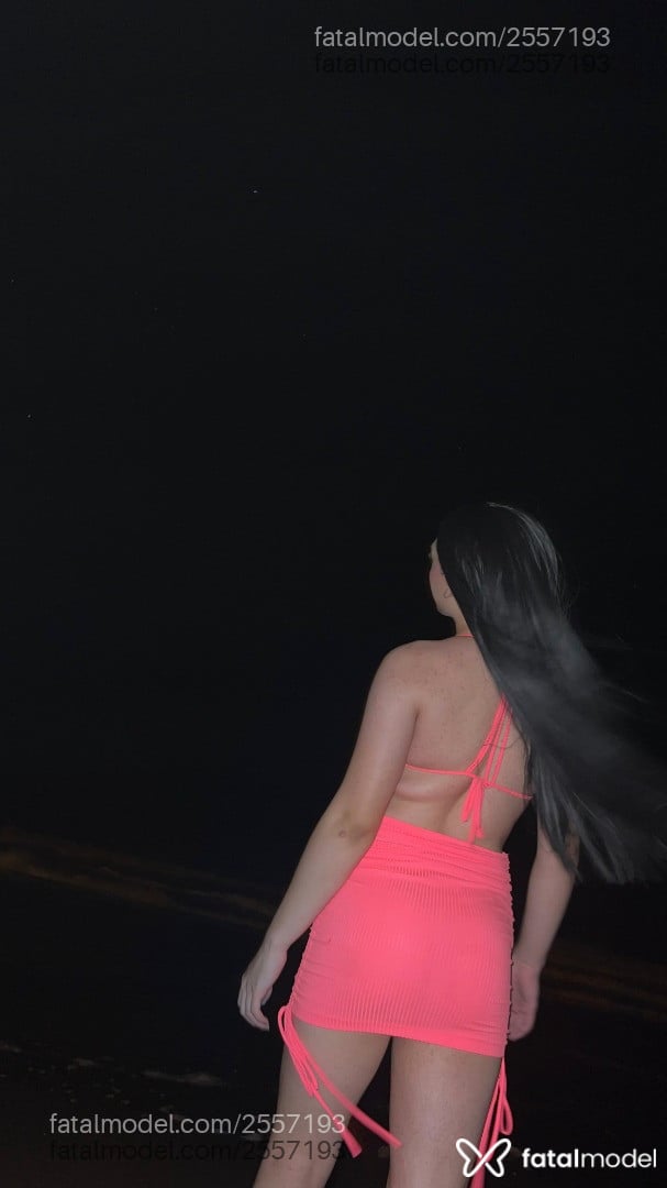 Acompanhante mulher trans com cabelo castanho de olhos castanhos em Curitiba - Jade