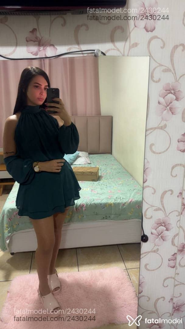 Acompanhante mulher com cabelo castanho de olhos castanhos em Uberaba - Bianca