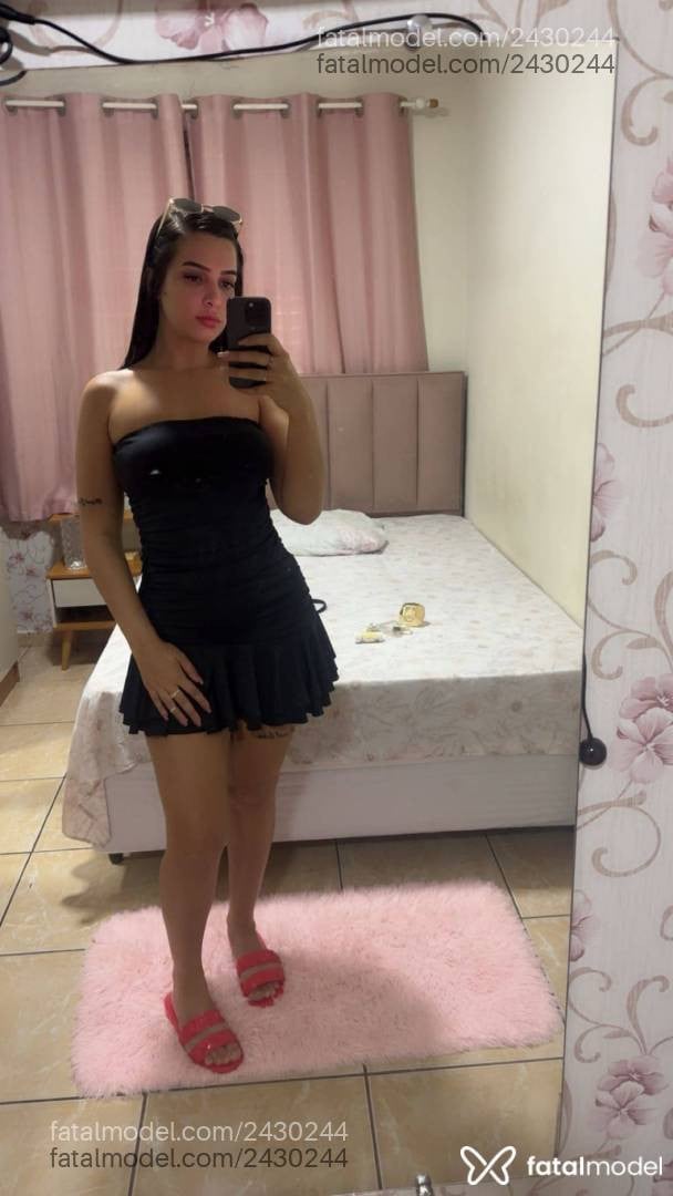 Acompanhante mulher com cabelo castanho de olhos castanhos - Bianca