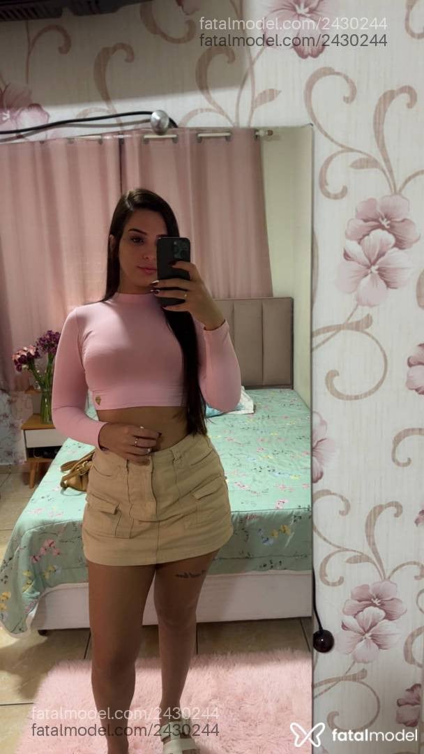 Acompanhante mulher com cabelo castanho de olhos castanhos - Bianca