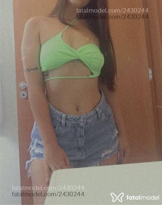 Acompanhante mulher com cabelo castanho de olhos castanhos - Bianca