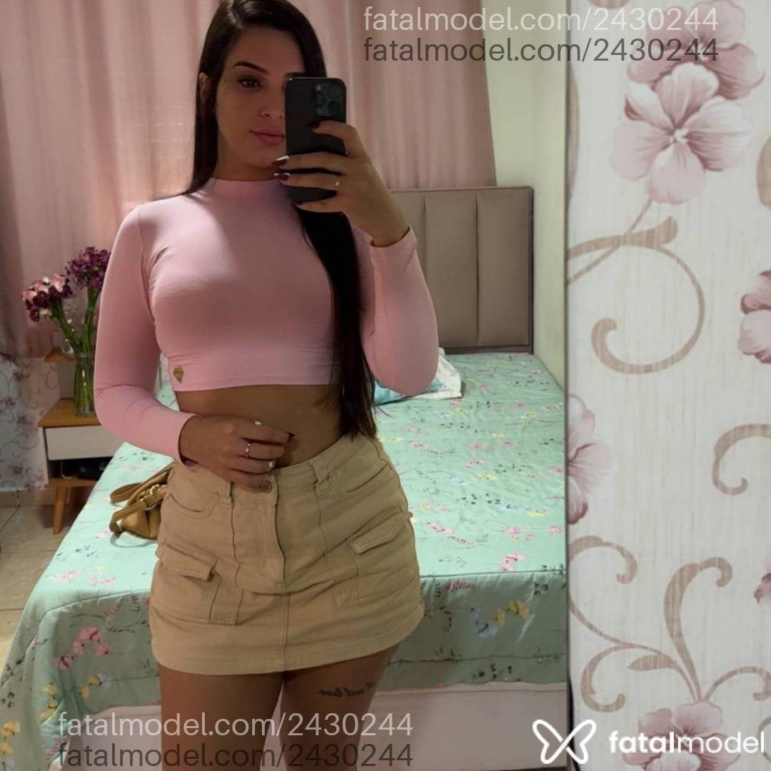 Acompanhante mulher com cabelo castanho de olhos castanhos - Bianca