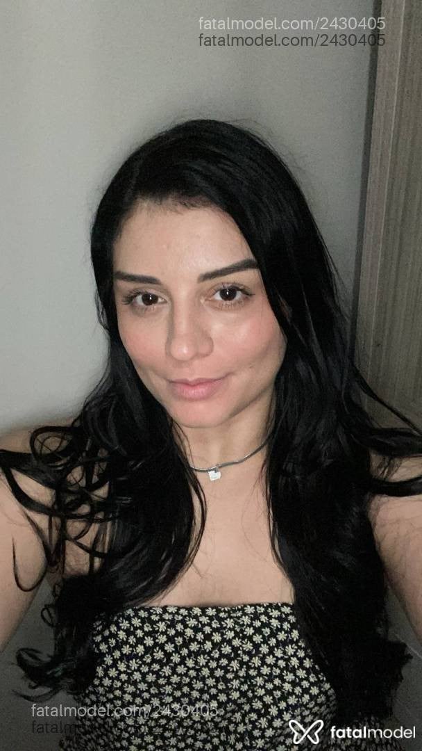 Acompanhante mulher morena (o) de olhos castanhos em Balneário Camboriú - Letícia Fernandes