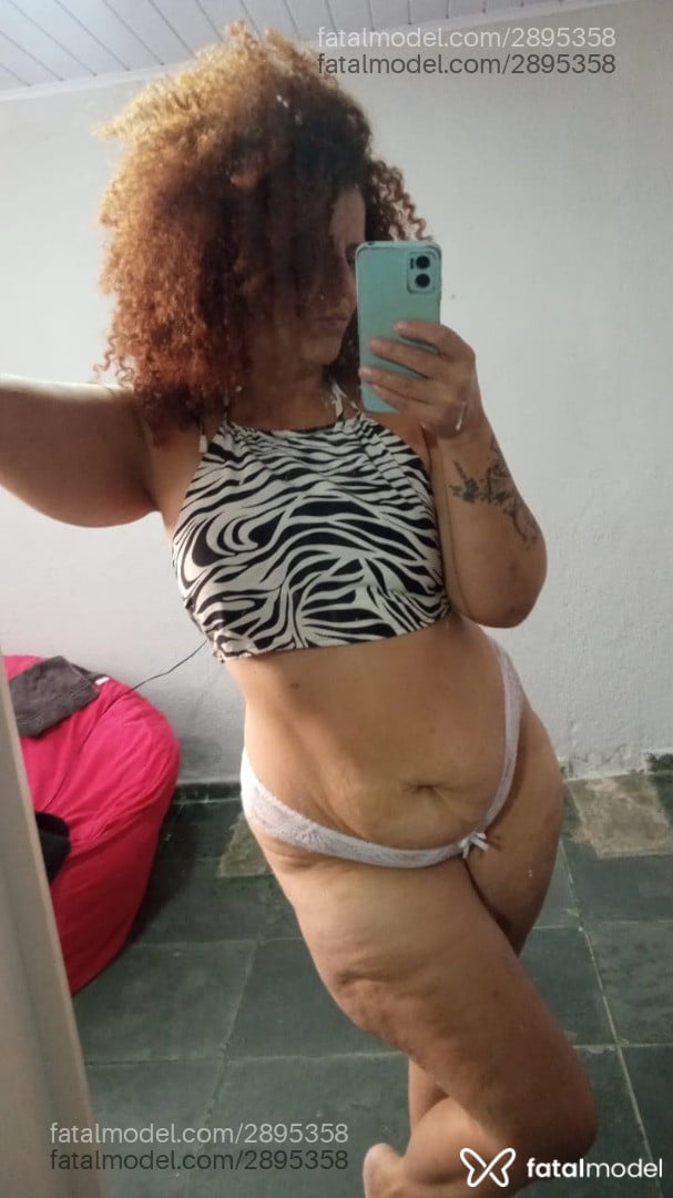 Acompanhante mulher ruiva (o) de olhos castanhos em Virtual - Nicole