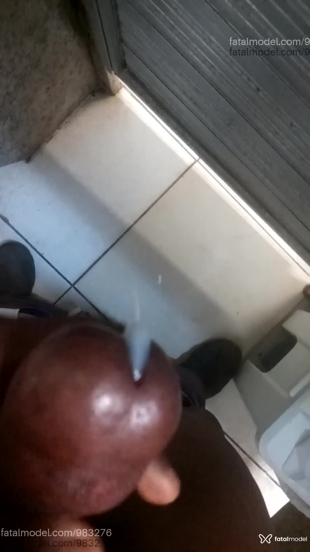 Acompanhante homem com cabelo castanho de olhos pretos em Campos dos Goytacazes Acompanhante homem com cabelo castanho de olhos pretos em Campos dos Goytacazes - Comedordecasada
