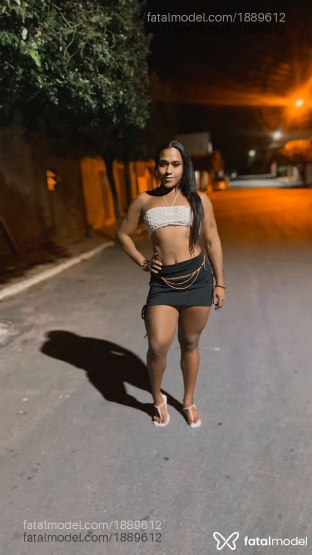 Acompanhante mulher trans morena (o) de olhos castanhos em Guanambi Acompanhante mulher trans morena (o) de olhos castanhos em Guanambi - Larissa Àvilla