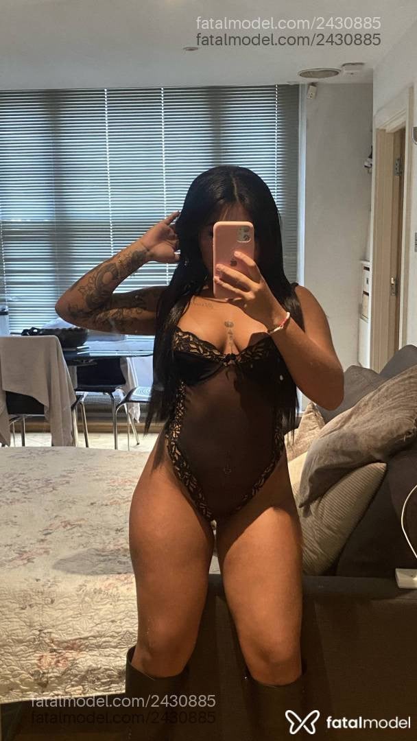 Acompanhante mulher morena (o) de olhos castanhos em Resende - Karol Martinelli
