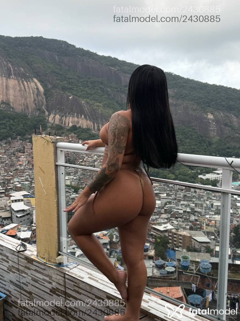 Acompanhante mulher morena (o) de olhos castanhos em Resende - Karol Martinelli