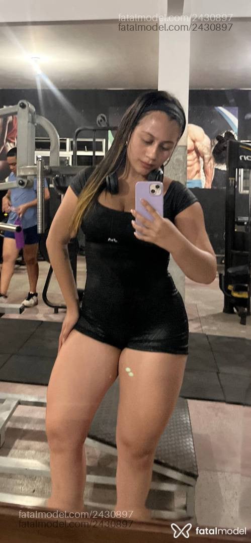 Acompanhante mulher morena (o) de olhos castanhos - Luna Castro