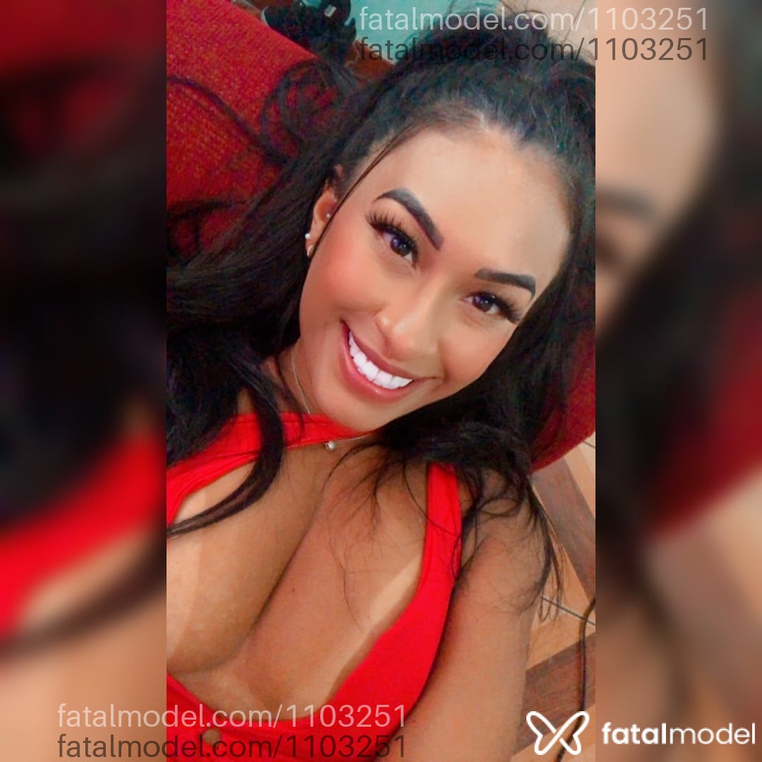 Acompanhante mulher morena (o) de olhos pretos em Montes Claros - Antonella