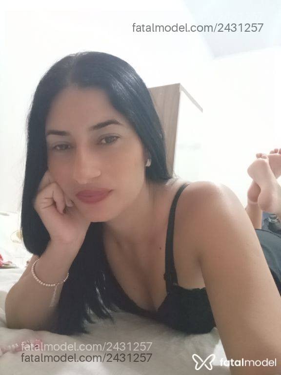 Acompanhante mulher morena (o) de olhos castanhos em Rio Verde - Larissa Gouvêia