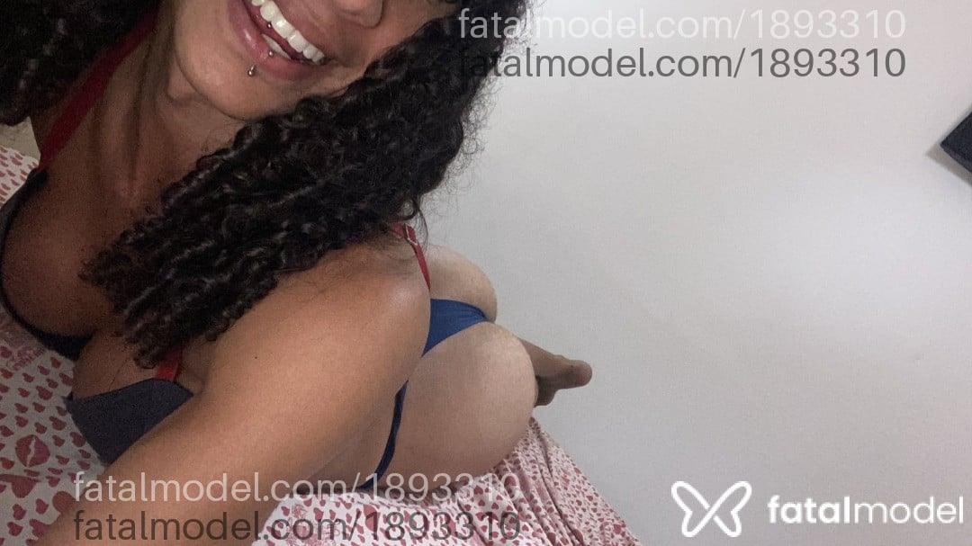 Acompanhante mulher trans morena (o) de olhos castanhos em Mogi das Cruzes Acompanhante mulher trans morena (o) de olhos castanhos em Mogi das Cruzes - Alice ferreira