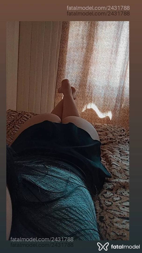 Acompanhante mulher morena (o) de olhos castanhos - Cristal Moreira