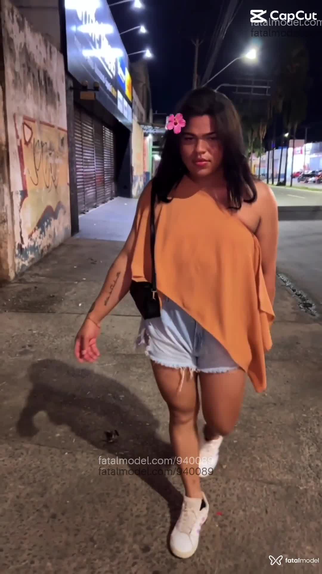 Acompanhante homem morena (o) de olhos castanhos em Goiânia Acompanhante homem morena (o) de olhos castanhos em Goiânia - Alice Araujo