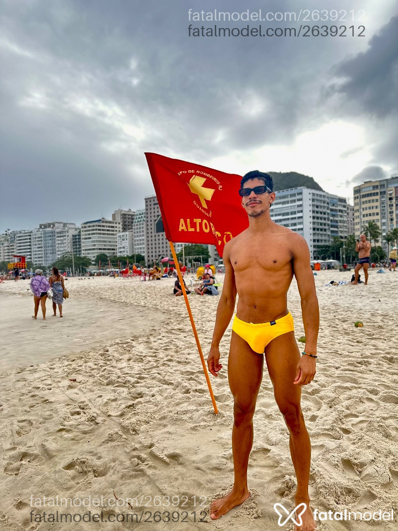 Acompanhante homem loira (o) de olhos pretos em Rio de Janeiro - Bernardo