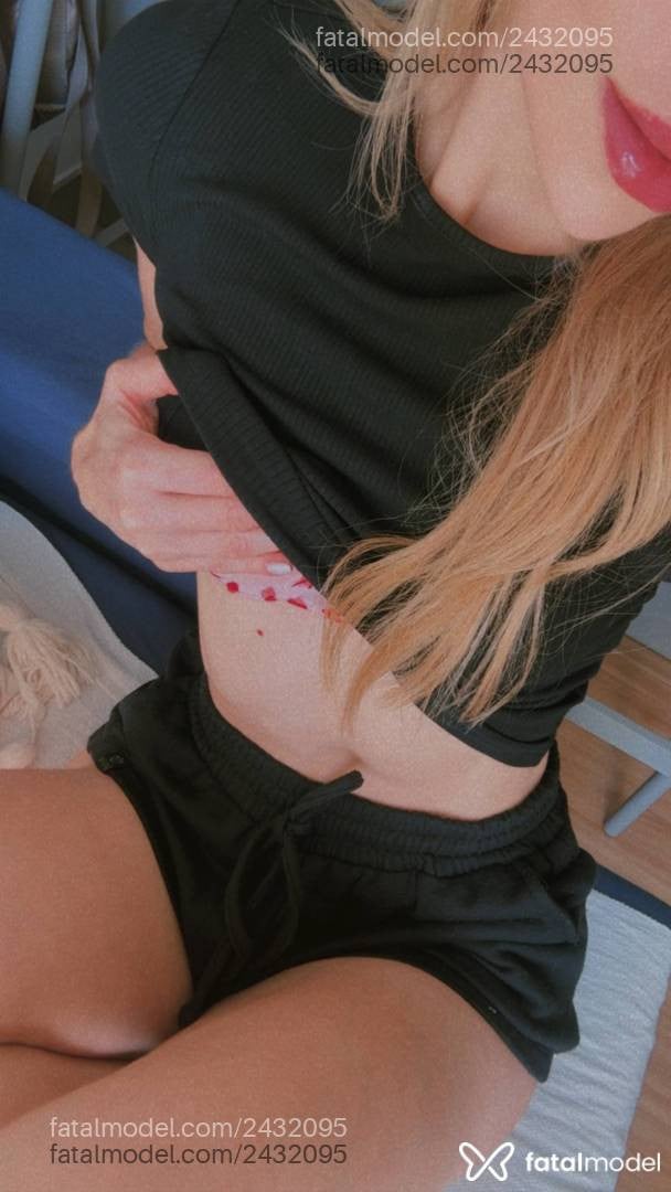 Acompanhante mulher loira (o) de olhos castanhos em São Paulo - Olívia