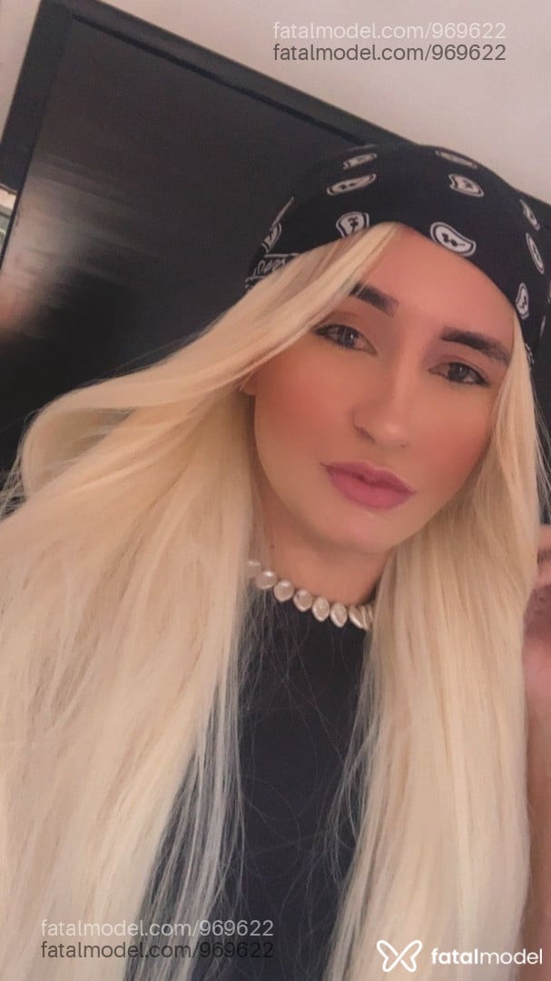 Acompanhante travesti com cabelo castanho de olhos castanhos em Campinas - Mayane