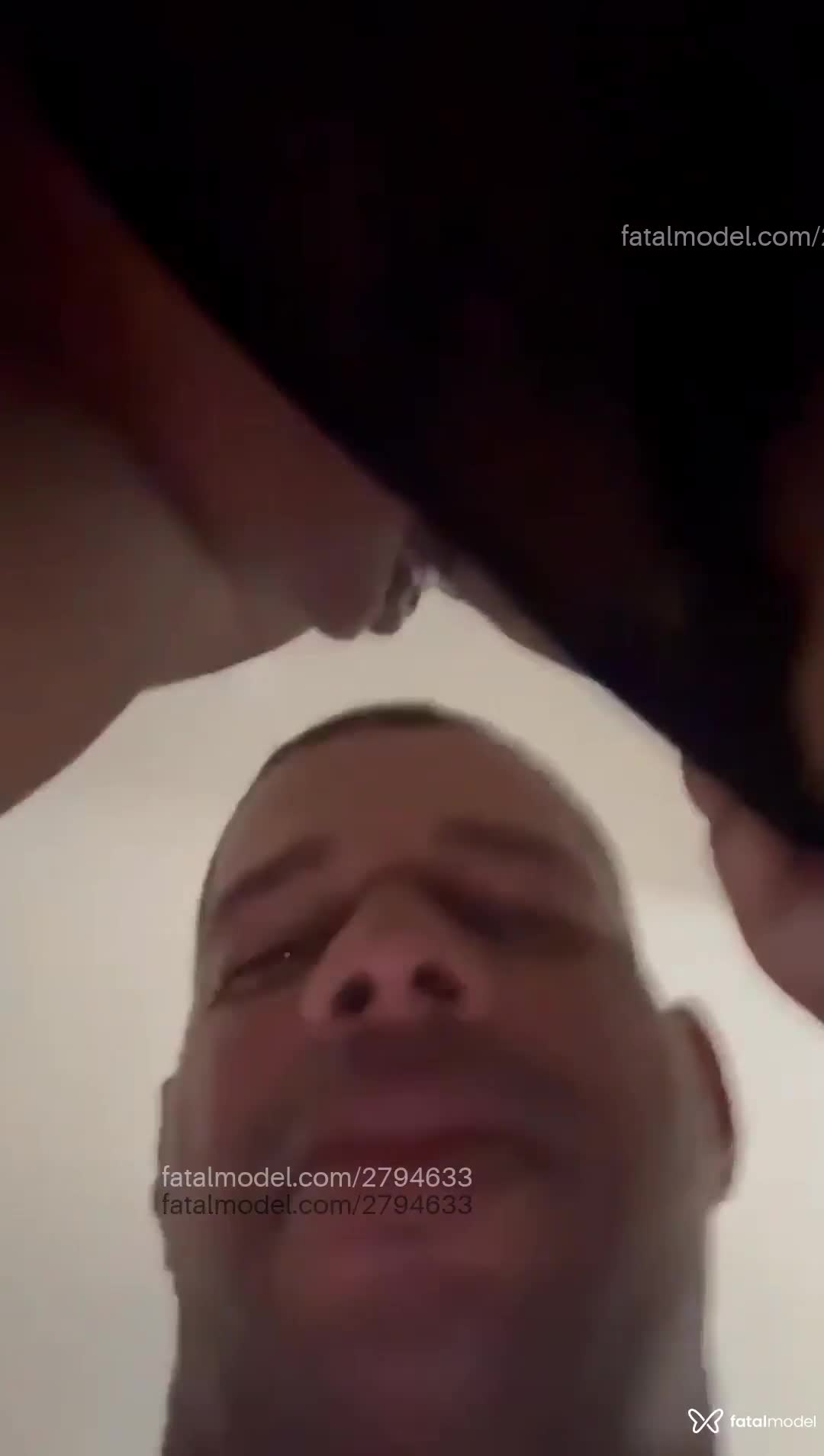 Acompanhante homem com cabelo castanho de olhos castanhos em Fortaleza - Oliver