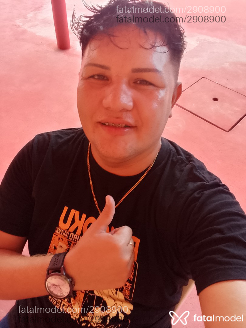 Acompanhante homem morena (o) de olhos castanhos em Rio de Janeiro - Andrade